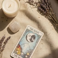 Energy Reading ✦ Shadow Work ✦ Feminine Intuition ✦